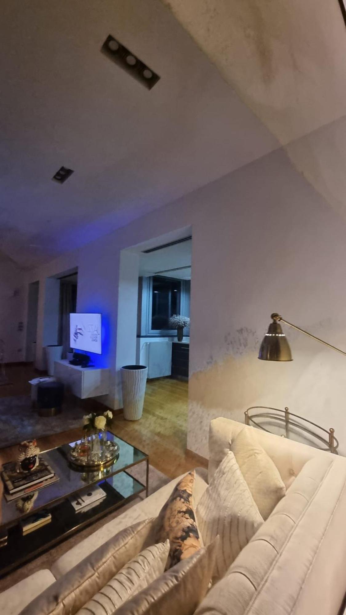 Apartamento Attico Reale - In Centro, Tra Stazione E Bari Vecchia Exterior foto